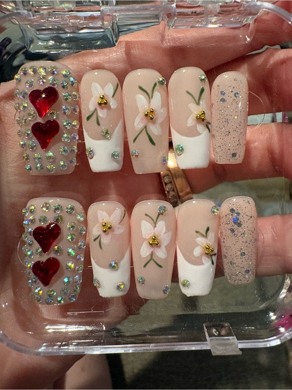 Press-On Nails - Picture 9 of 13
